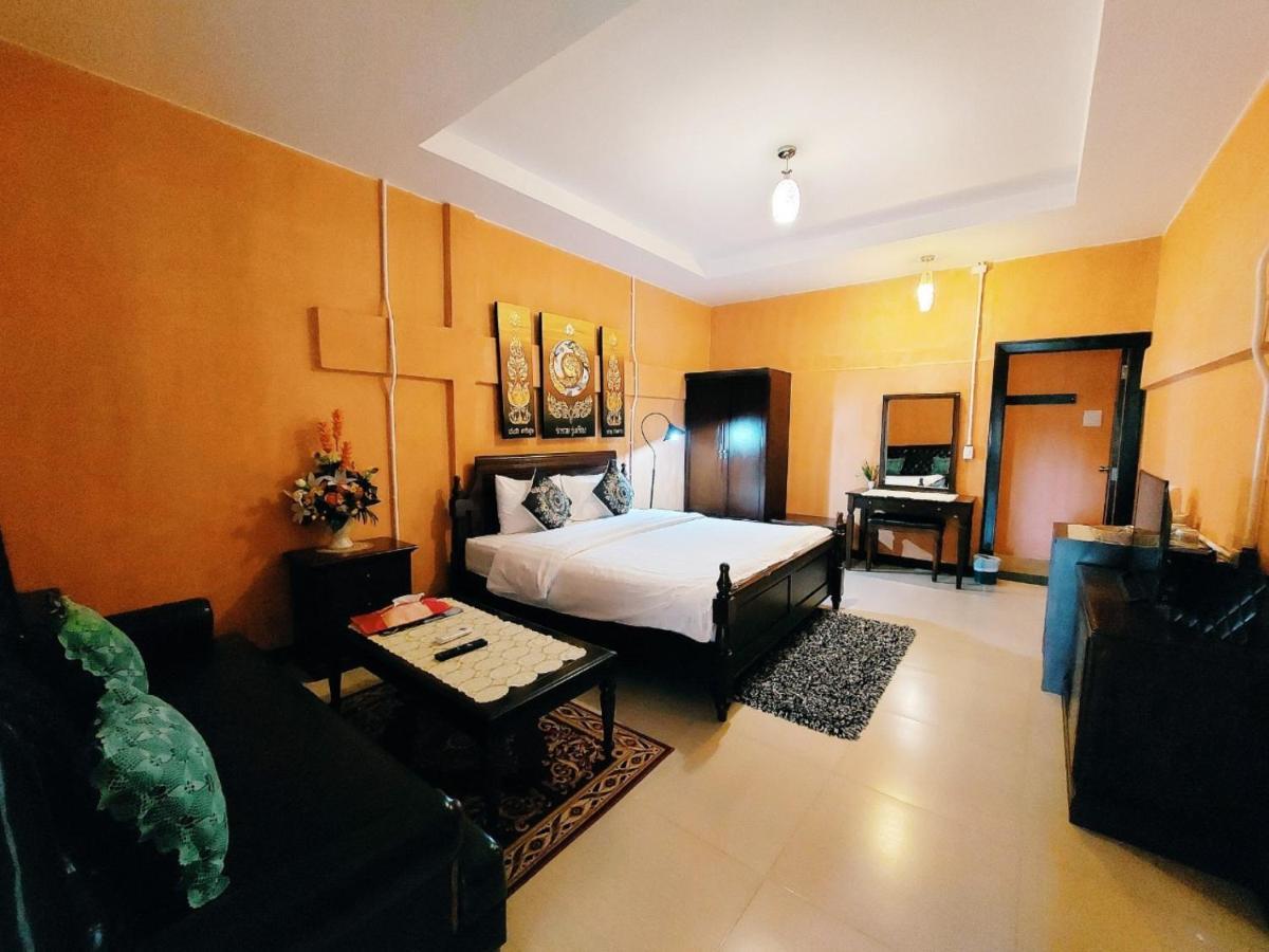 Retro Box Hotel Chumphon Exteriér fotografie