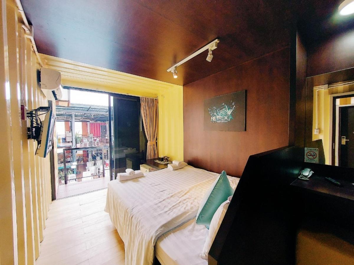 Retro Box Hotel Chumphon Exteriér fotografie