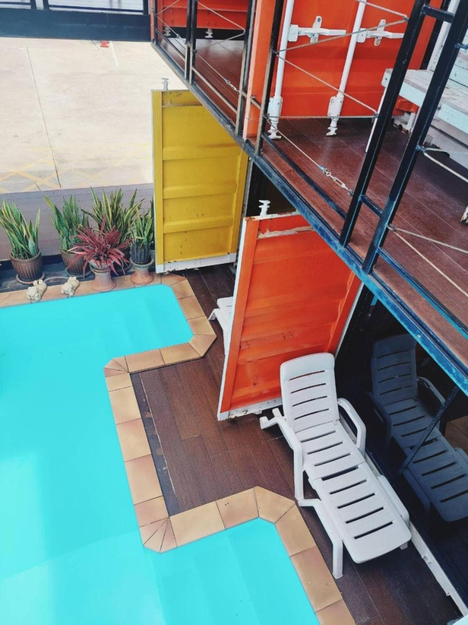 Retro Box Hotel Chumphon Exteriér fotografie
