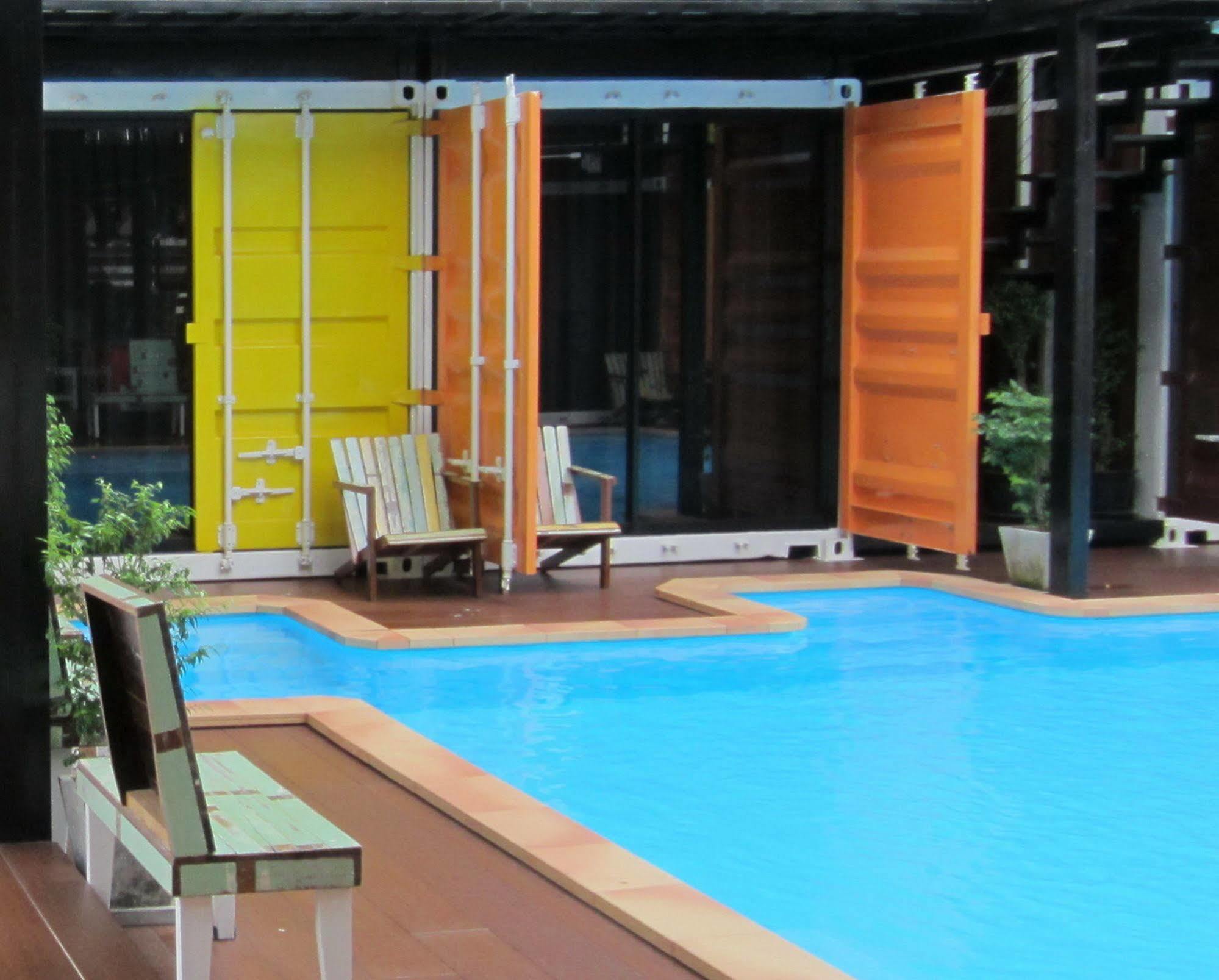 Retro Box Hotel Chumphon Exteriér fotografie