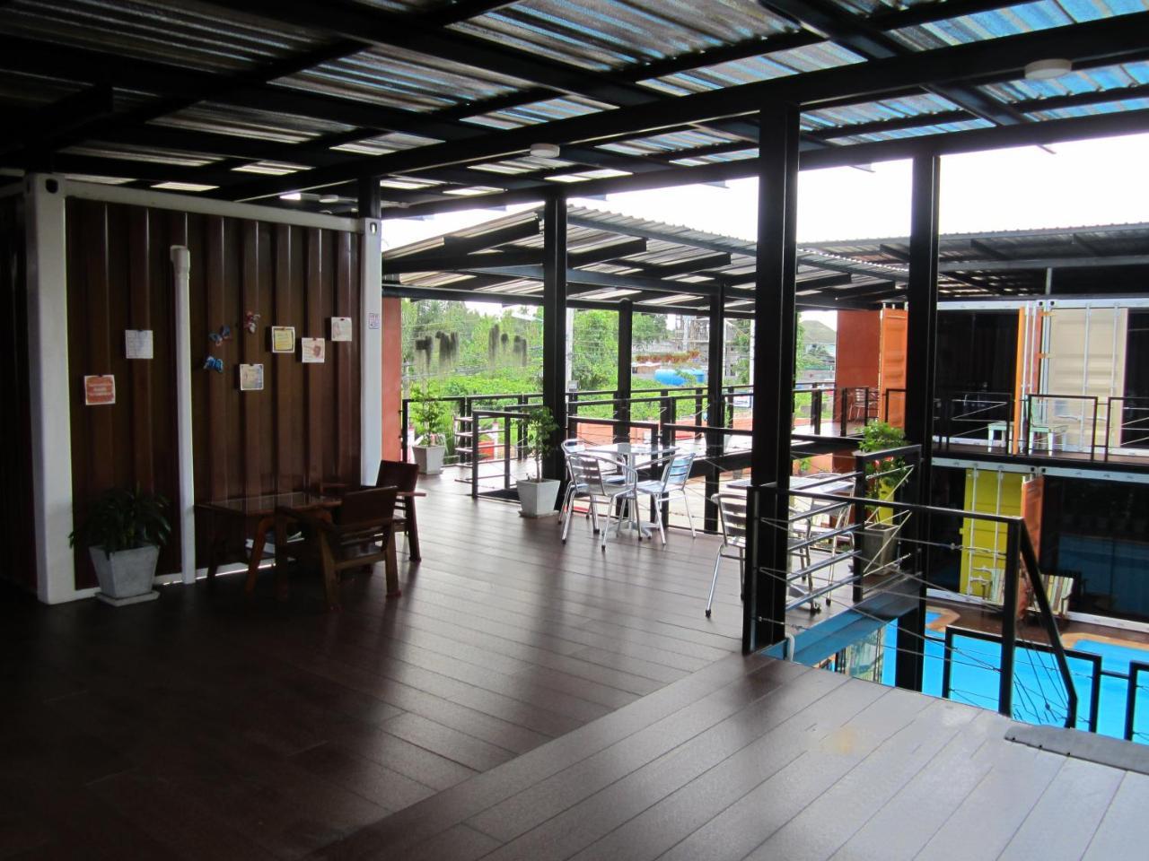 Retro Box Hotel Chumphon Exteriér fotografie